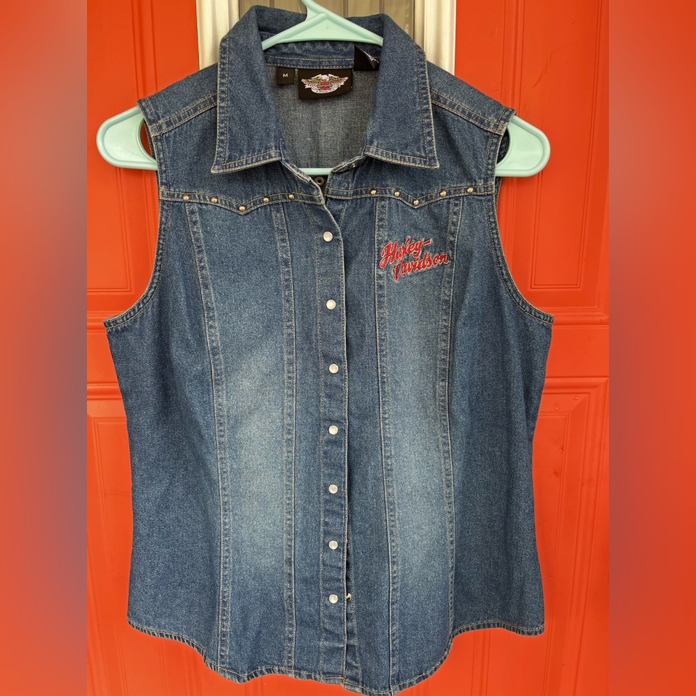 Harley Davidson Women’s Pearl Snap Studded Denim Vest Tank Top Shirt Size M